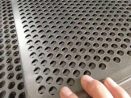 Hastelloy Perforated metal 2